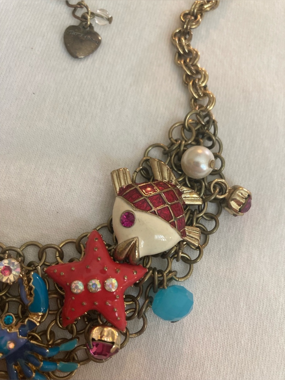 Betsey Johnson Signed Vintage Ocean Beach Necklace Fish Crab Starfish Vacation - Picture 5 of 7